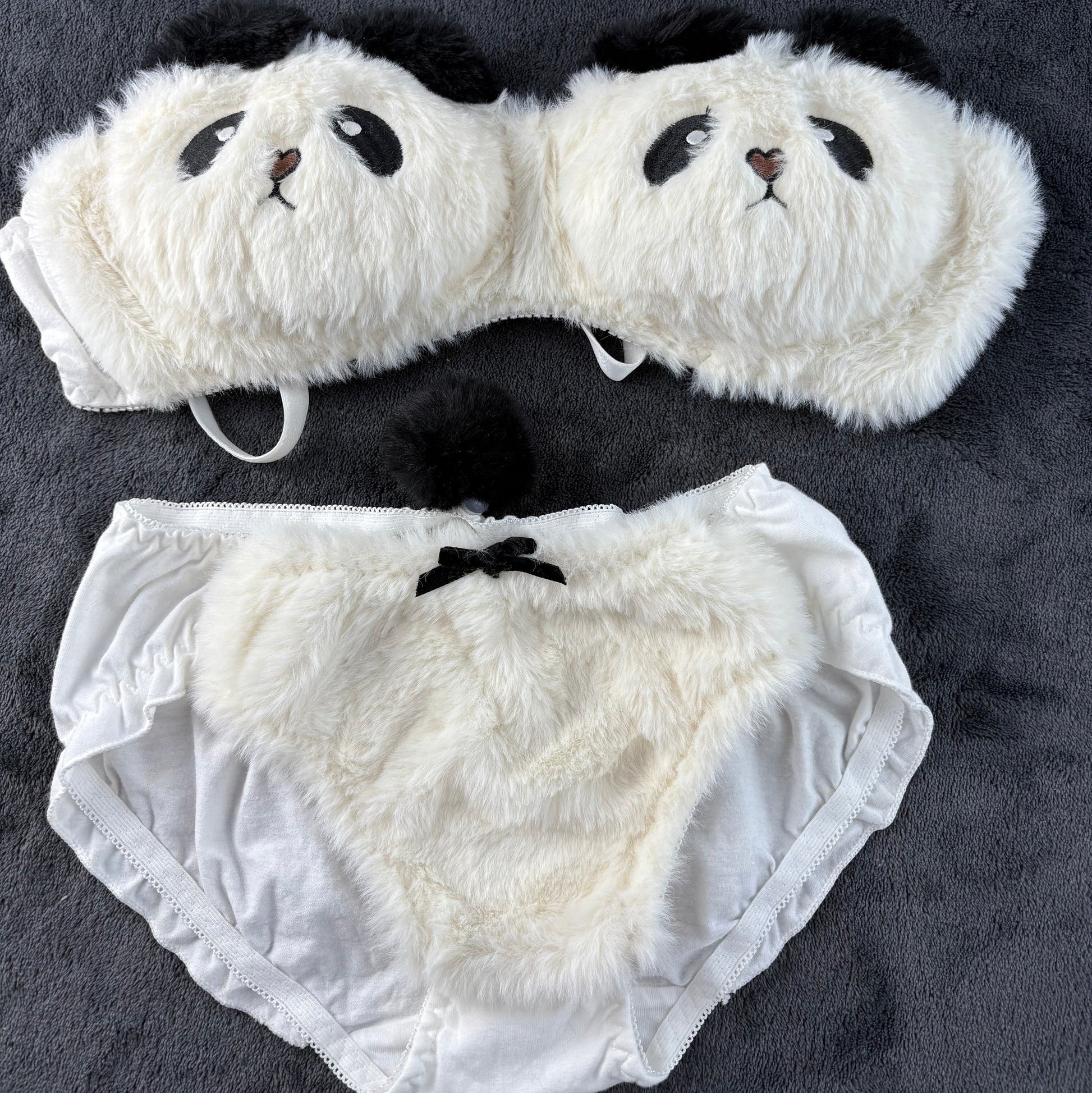 Plushy Set 2-Pieces Lingerie Set - Image 3