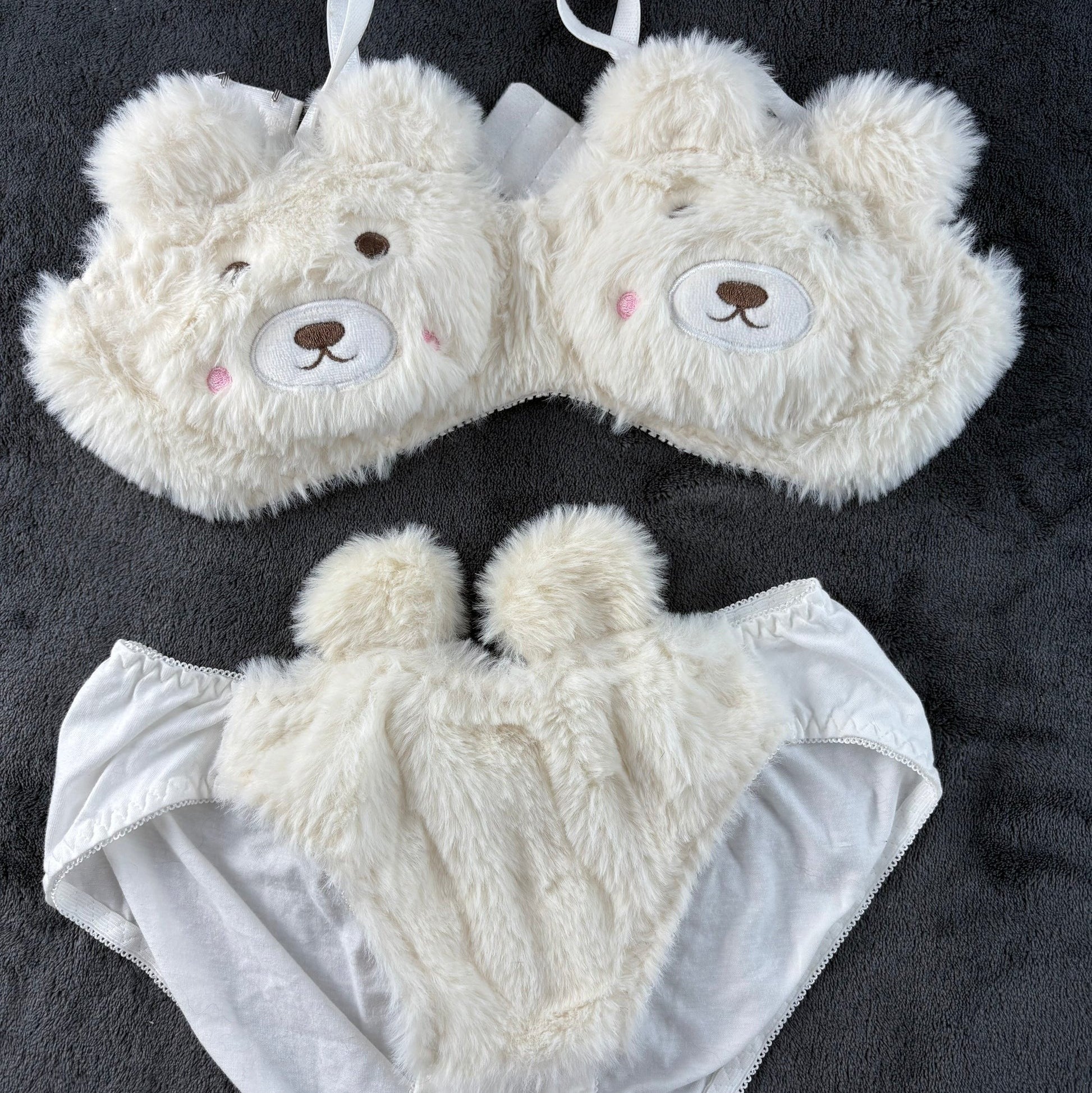 Plushy Set 2-Pieces Lingerie Set - Image 4
